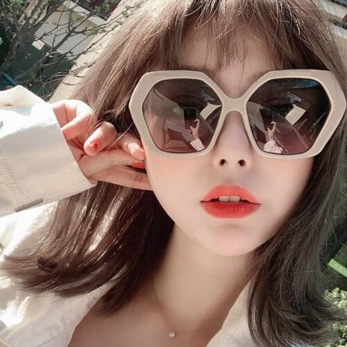 2021 New Arrival Trendy Women Sunglasses Retro Polygon Fashion Sun Mirror Luxury Male Female Universal Eye Glasses Uv400
