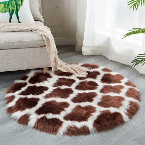 Round plush carpet bedroom rug imitation wool rug window decoration carpet child crawling carpet computer chair plush carpet
