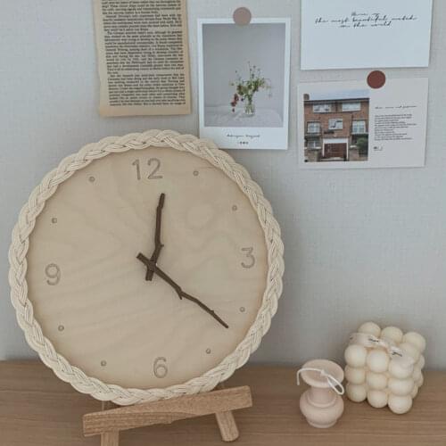 Ins Harajuku Style Wooden Silent Wall Clock Hand Woven Rattan Round Digital Mute Clock Watch Homestay Hanging Ornaments Figurine