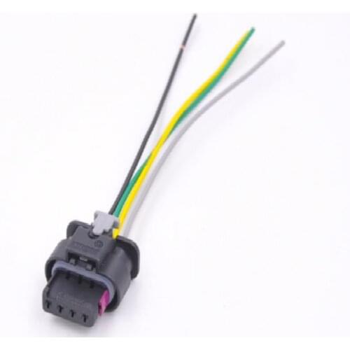 Weichai Engine Parts 612600090985 Water Temperature Sensor Plug connector with wire 4p