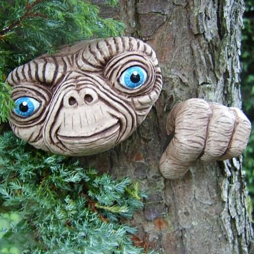 Artificial Alien ET Face Decoration Realistic Resin Ornament for Garden Hanging Tree Ornament Hidden Scary Pendants