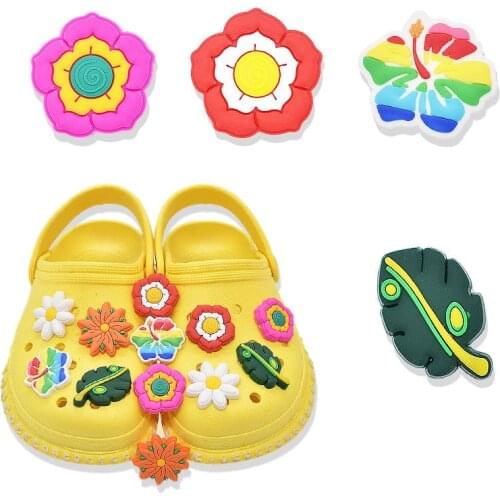 10Pieces Flowers PVC Croc Shoe Charms Accessories Decorations Leaf Rose Daisy for Croc Shoes Charms Kids X-mas BHD Gift