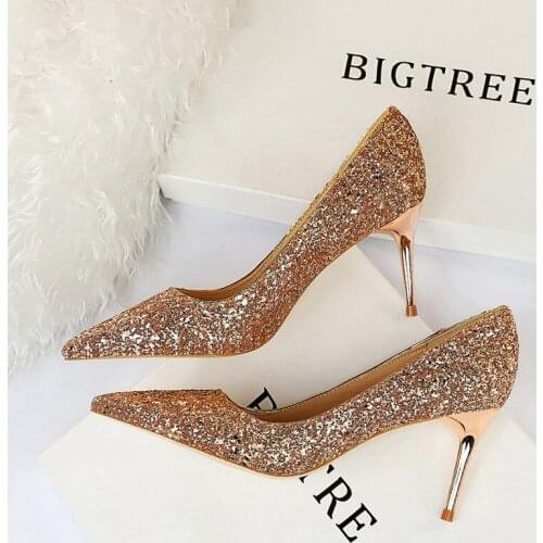2020 New Spring Women Pumps High Thin Heels Pointed Toe Metal Decoration Sexy Women Shoes Gold High Heels