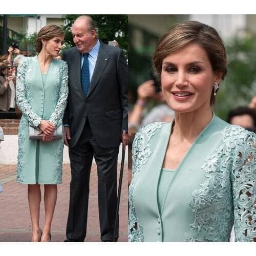 Long Sleeves Mother of the Bride Dresses 2021 Cheap Knee Length Formal Godmother Evening Wedding Party Guests Gown Plus Size