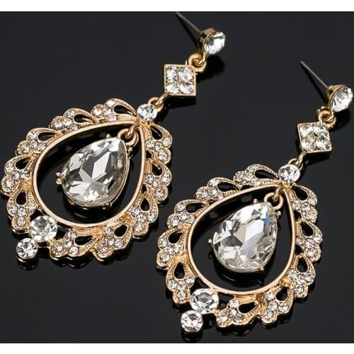 2019 New Fashion Women Crystal geometric Earrings Woman Clear Stone Long Earring Bridal Party Gifts