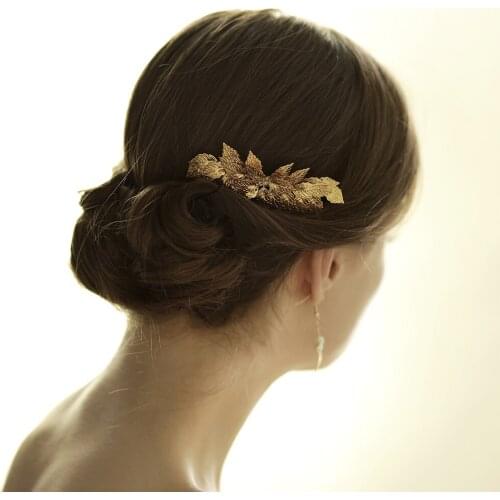 Romantic Sweetheart Bridal Headdress Shiny Alloy Leaves Hair Comb for Wedding Perform Travel Photo Prop O831