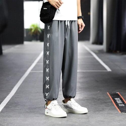 Mens Summer Casual Jogging Cropped Pants Fashion Butterfly Print Loose Straight Leg Trousers Japanese Style Sports Sweatpants