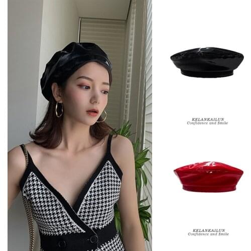 2021 New Fashion Patent Leather Beret High Quality Ladies Hats Solid Color Flat Top Hat PU Slouchy Bone Captain Cap Women Gorros