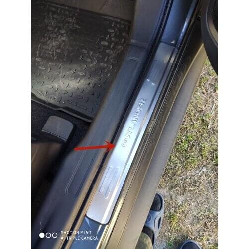 For Mitsubishi Outlander 2013-2018 stainless steel Car threshold guard anti-scratch protection car accessorie