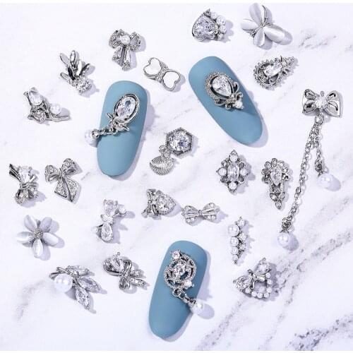 Hnuix 2 pieces 3D Silver nail art jewelry Japanese nail decoration high quality zircon crystal manicure zircon diamond Amulet