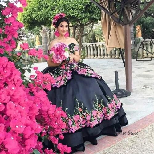 Unique Black Quinceanera Dresses Mexican 2021 Short Sleeve Masquerade Prom Pageant Dress Sweet 15 Dress vestidos de quinceañera