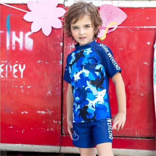 2021 New Korean Cartoon Boy Swimwear Children Graffiti Shark Suit Big Kids Cute Short-Sleeved Sunscreen Swimsuit Купальник