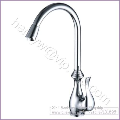 L15005 - Luxury Deck Mounted Chrome Color Brass Material Single Lever Kitchen Mixer Taps