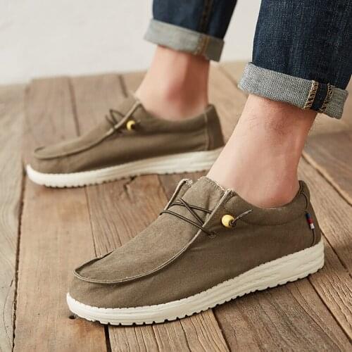 Large size 46 mens shoes 2021 new business daily casual breathable fashion all-match super light soft sole cloth shoes