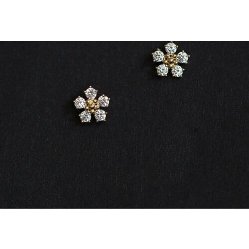Cute Bride Flower Stud Earrings Fashion Female White Crystal Small Earrings Charm 925 Sterling Silver Wedding Earrings For Women