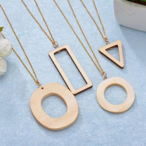 Abdoabdo New Wood Pendant Necklace Women Fashion Geometric Necklace Statement Necklace Gold Chain Clavicle Chain Boyfriend Gift