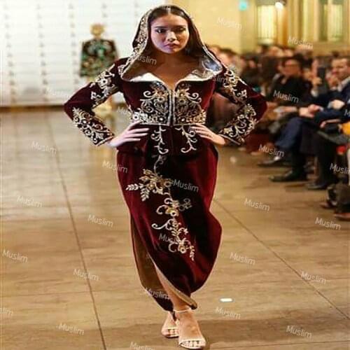 Traditional Burgundy Karakou Algeria Evening Dress With Hoodie Elegant Burgundy Appliques Long Sleeves Velvet Prom Dress Muslim
