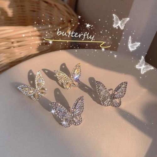 Korean earring Studs 2020 fashion earring for woman trendy Elegant Butterfly earring for girls Woman Ear Studs