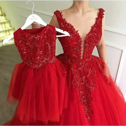 Red Luxury Lace Beading Mother Daugher Dresses Gowns Vintage Lace Mom and Girls Matching Dresses Gowns Photo Dress Custom