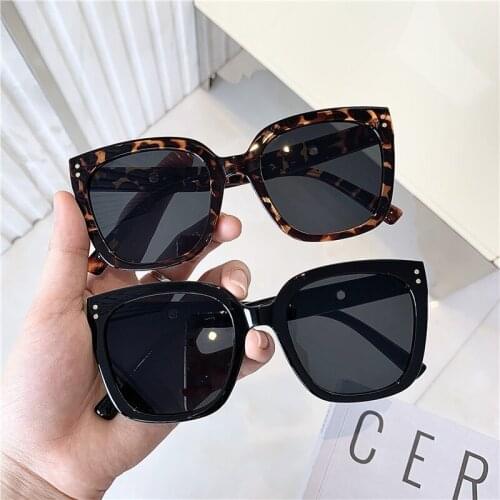 Classic Vintage Square Sunglasses Women Oversized Sunglass Woman Men Retro Black Sun Glasses Shades Driver Goggle
