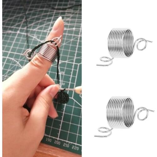 2021 Sewing buckle Convenient Stainless Steel Wire Guide Hand-knitted DIY Knitting Gadgets Knit Sweater Set Hand Guide Coil