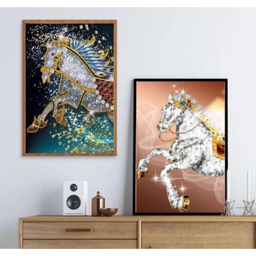 King Of Glory Modern Canvas Painting Horse Wall Art Pictures For Living Room Europe knight Style Home Decor Posters And Prints