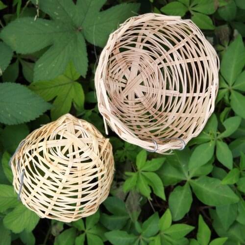 Handwoven Grass Bird Nest House Hatching Breeding Nest With Hook Grasses Natural Decoration Handmade Birds Cages For All Bird