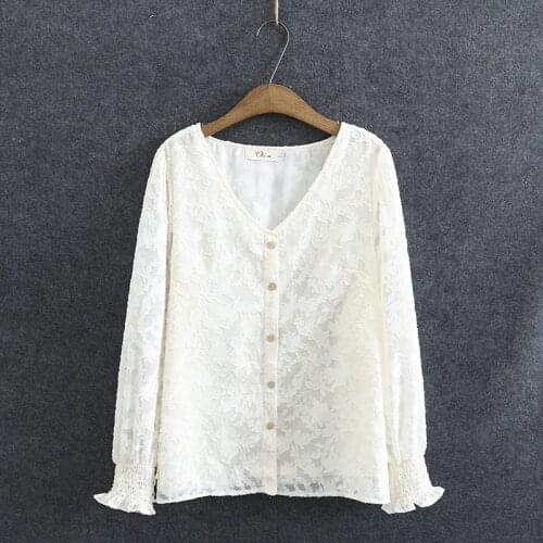 Plus Size Womens Long Sleeved V-neck Lace Spring Summer Blouse Vintage Floral Embroidery Elegant Ladies Officewear Muslim Tops