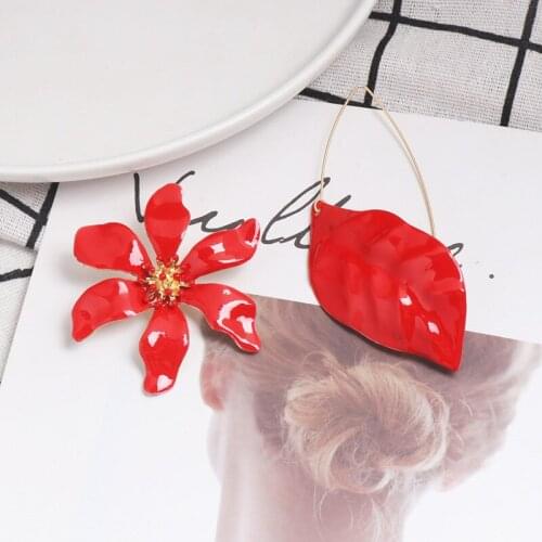 Elegant Red Black Flowers Leaf Asymmetrical Earrings for Women Statement Earrings Jewelry Boho Ethnic Big Long Hanging Earrings