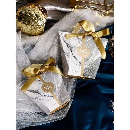 100pcs New Creative White Marble Blue Star Sky Pink Candy Boxes Wedding Favors Birthday Party Supplies thanks Gift Box Sachet