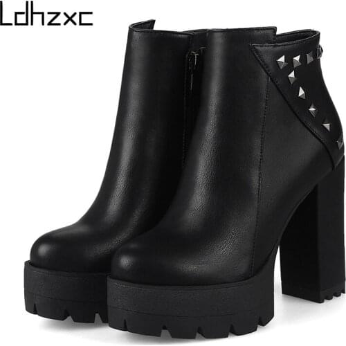 LDHZXC Sexy Rivets Comfort High Heel Ankle Boots For Women Fall Shoes Party Nightclub Black Leather PU Platform Shoes Large Size