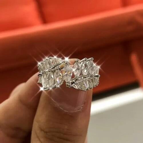 Huitan Irregular Shaped Womens Rings with Geometric Cubic Zirconia Fashion Versatile Female Ring Exquisite Gift Girls Jewelry