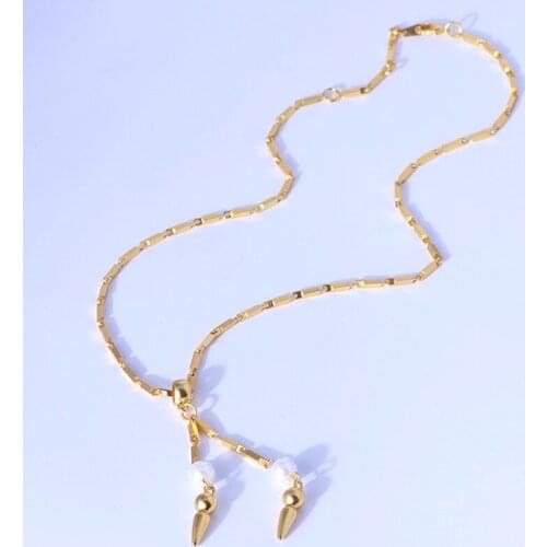 Personalized French retro arrow shape inlaid pearl versatile Necklace