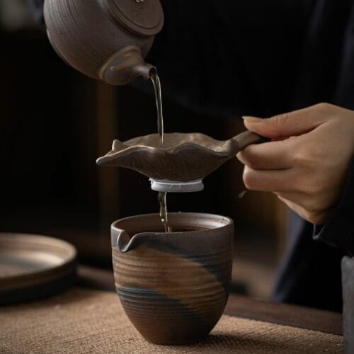 Stoneware filter maple leaf ceramic tea set tea leaking saucer combination creative kung fu tea set tea ceremony accessories
