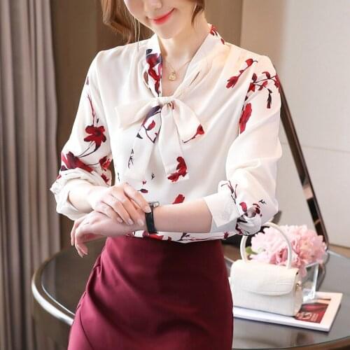 Womens Blouse 2021 Autumn Fashion Bowknot Printed Chiffon Shirt Female Blouses Blusas Mujer De Moda 2021 Verano Elegantes