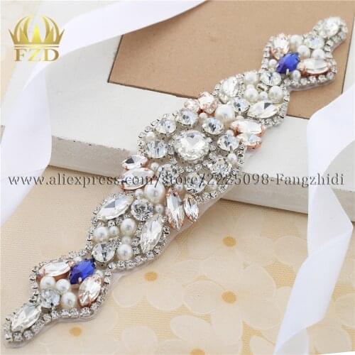 2018 Handmake 30 Pieces sew on Rhinestone crystal Applique for Garments Wedding Dress belts