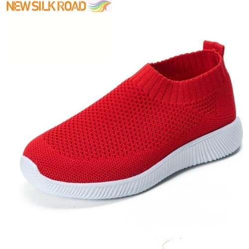 2021 New Arrival High Elastic Breathable Lightweight Women Soften Casual Sport Shoes Slip On Jogging Athletic Sneaker For Ladies