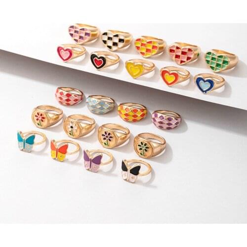 QiLuxy Fashion Heart Colour Enamel Checked Rings for Women Flower Butterfly Geometric Boho Rings Fashion Jewelry