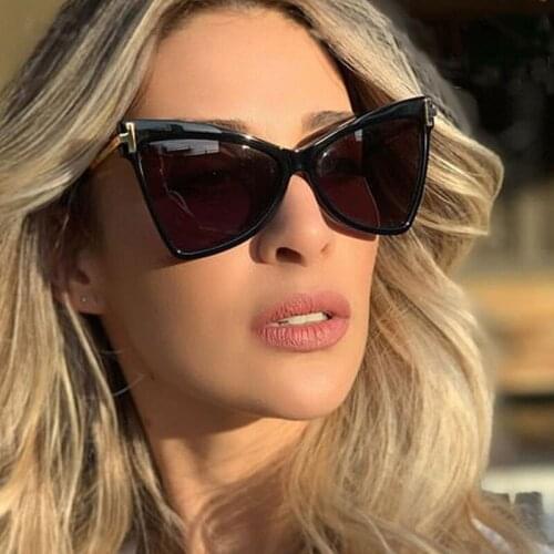 New Oversized Cat Eye Sunglasses Women Men Fashion Color Lens Metal Frame Vintage Luxury Party Sexy Brand Designer Sun Glasses