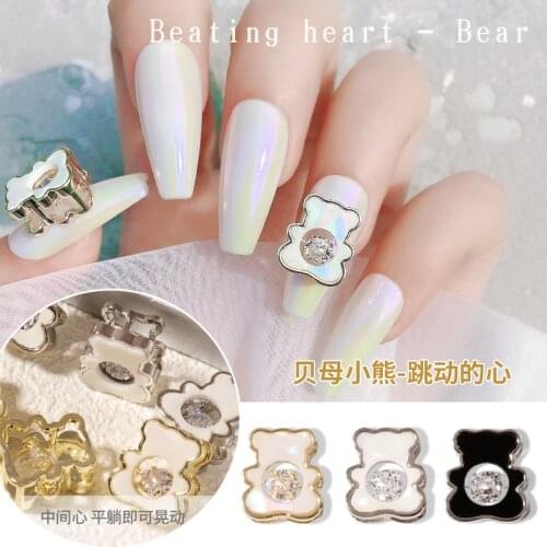 2021 New Cute Bear Shape Nail Rhinestones 3D Beating Heart Design Manicure Jewelry DIY Nail Decoration