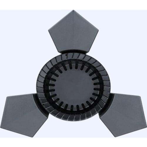 Koi fish pond aquaculture surface oil pollution processor landscape pool Oil film falling leaves collector on the water surface