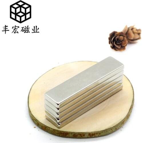 F40 * 10*3 NdFeB strip strong magnetic rectangular magnet high performance magnetic steel iron absorbing stone 40 × 10 × 3