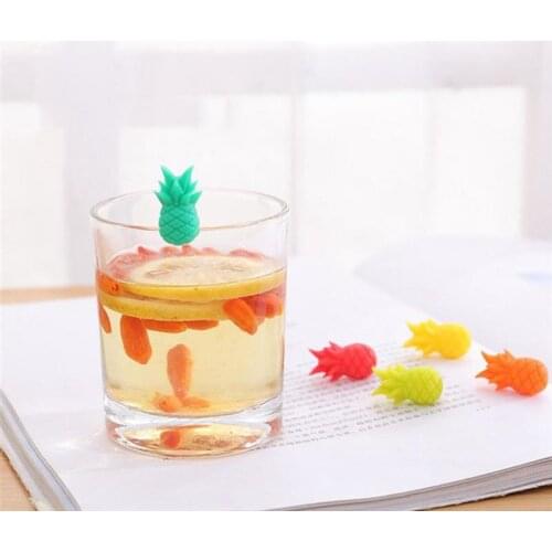 18PCS Silicone Wine Cup Mark Wine Glass Charm Shark Pineapple Bird Wine Glass Marker Drink Glass Tag Bar Accessories