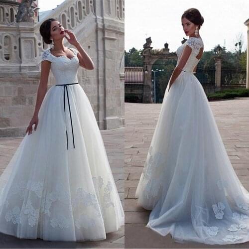 2021 Sweetheart Neckline Lace Up Design A-line Wedding Dress Lace Appliques Wedding Gowns Bride Dress With Belt vestido noiva