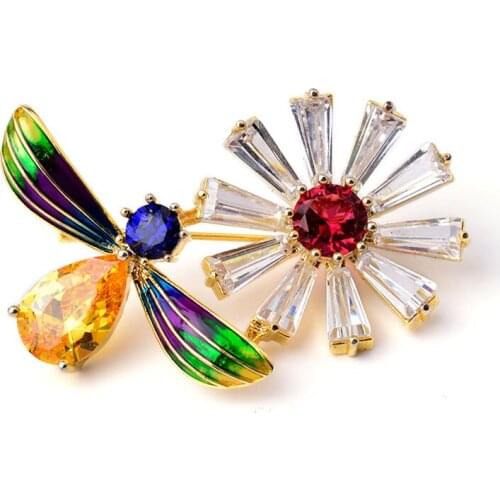 European American Painted Bees Brooch Korean-Style Bees and Flowers brooch for Coat Clothing Corsage Small Lapel Pin