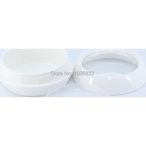 10pcs/Lot 30G 50G White Spherical Cosmetic Loose Powder Box Sifter Mesh Jar Empty Blush Face Powder Container Case with Puff