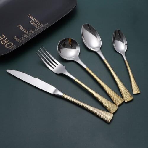 Fish scale Texture Tableware Stainless Steel Cutlery Set Knives Forks Spoons Set Luxury Dinnerware Set Dinner Wedding Cutlery