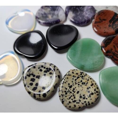 2pcs Worry stone heart quartz mineral crystals gemstones natural healing