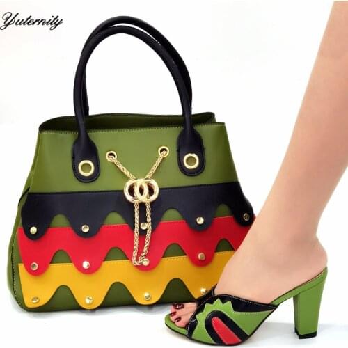 New Arrival Italian Special Woman Shoes And Bag Set African Decorated With Metal Pumps Shoes And Bag Set For Wedding