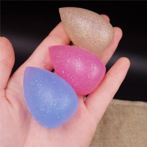 1Pcs New 3D Stereo Puff Beauty Egg Silicone Sponge Makeup Puff for Foundation Essential Makeup Sponge Cosmetic Puff Random Color